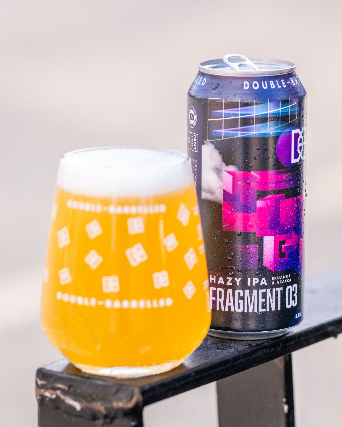 
                  
                    Fragment 03
                  
                